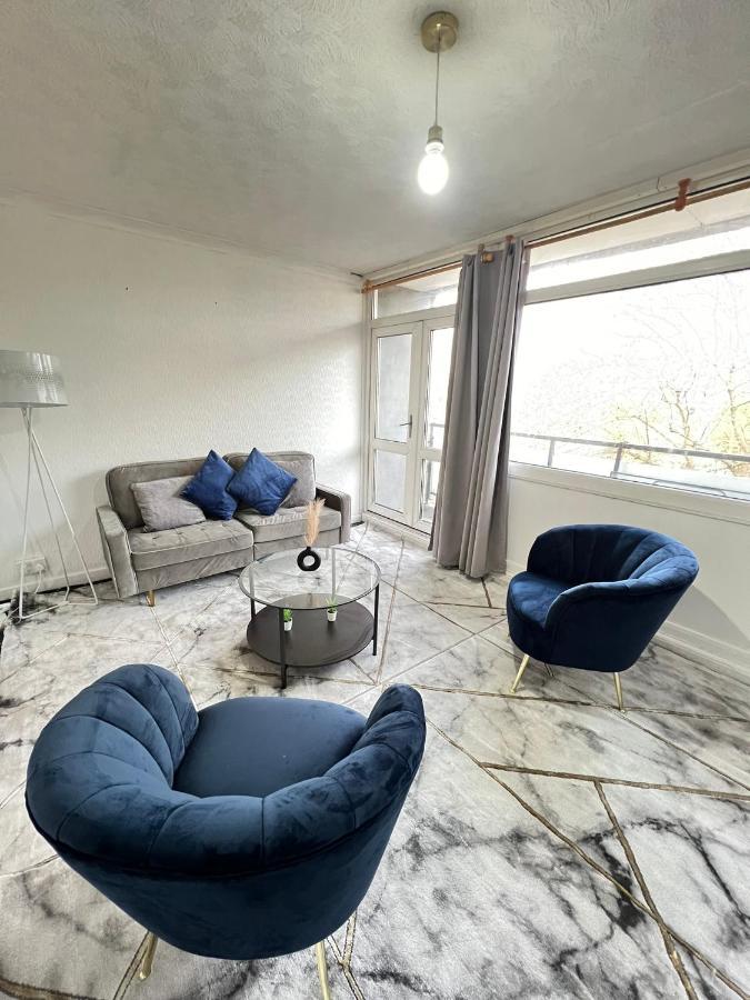 Entire 3 Bedroom Luxury Apartment In London With Private Balcony Londres Exterior foto